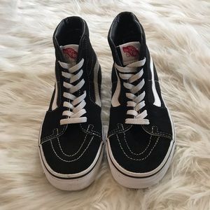 Vans SK8-HI in Black